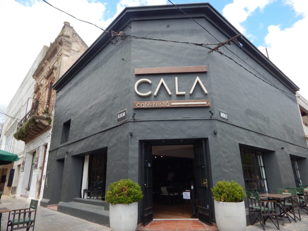 cafe bar Cala