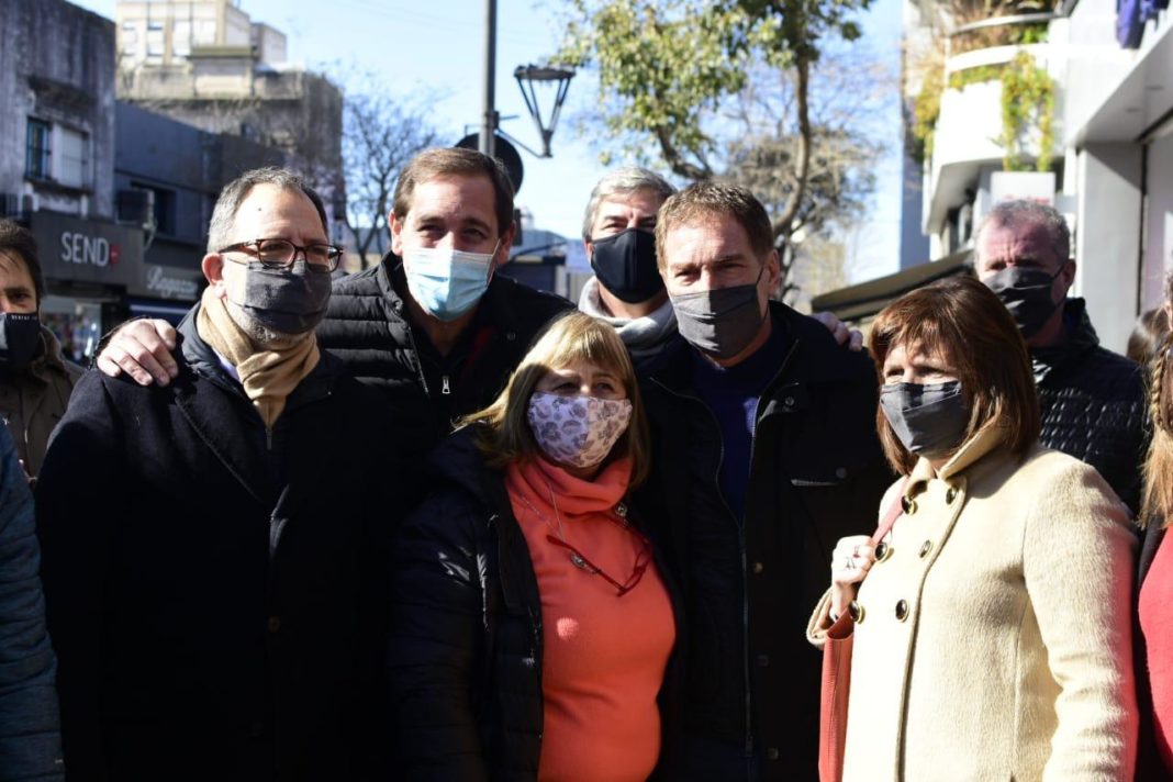 Diego Santilli en La Plata junto al intendente, Julio Garro