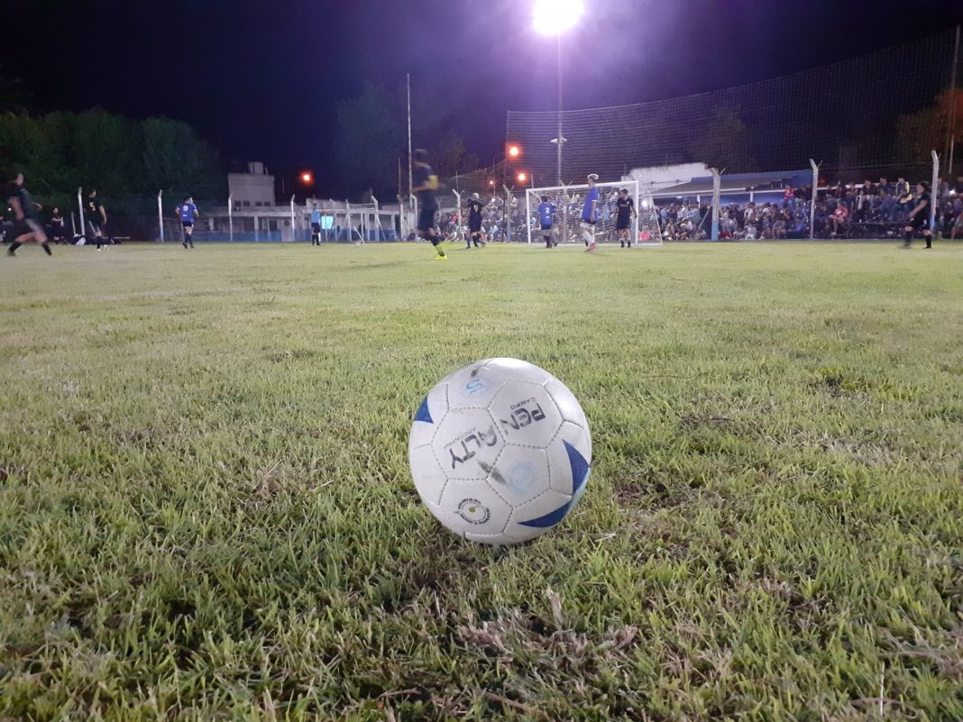 pelota de futbol