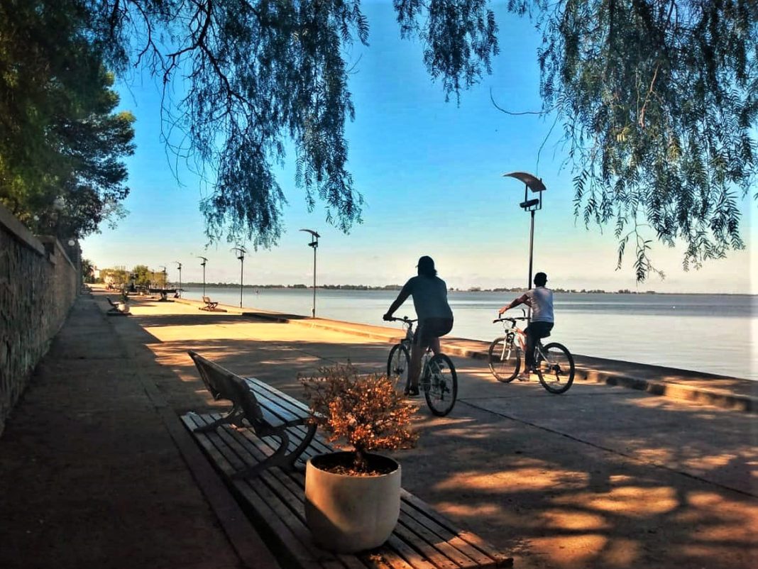 Paseo costanero de Chascomús